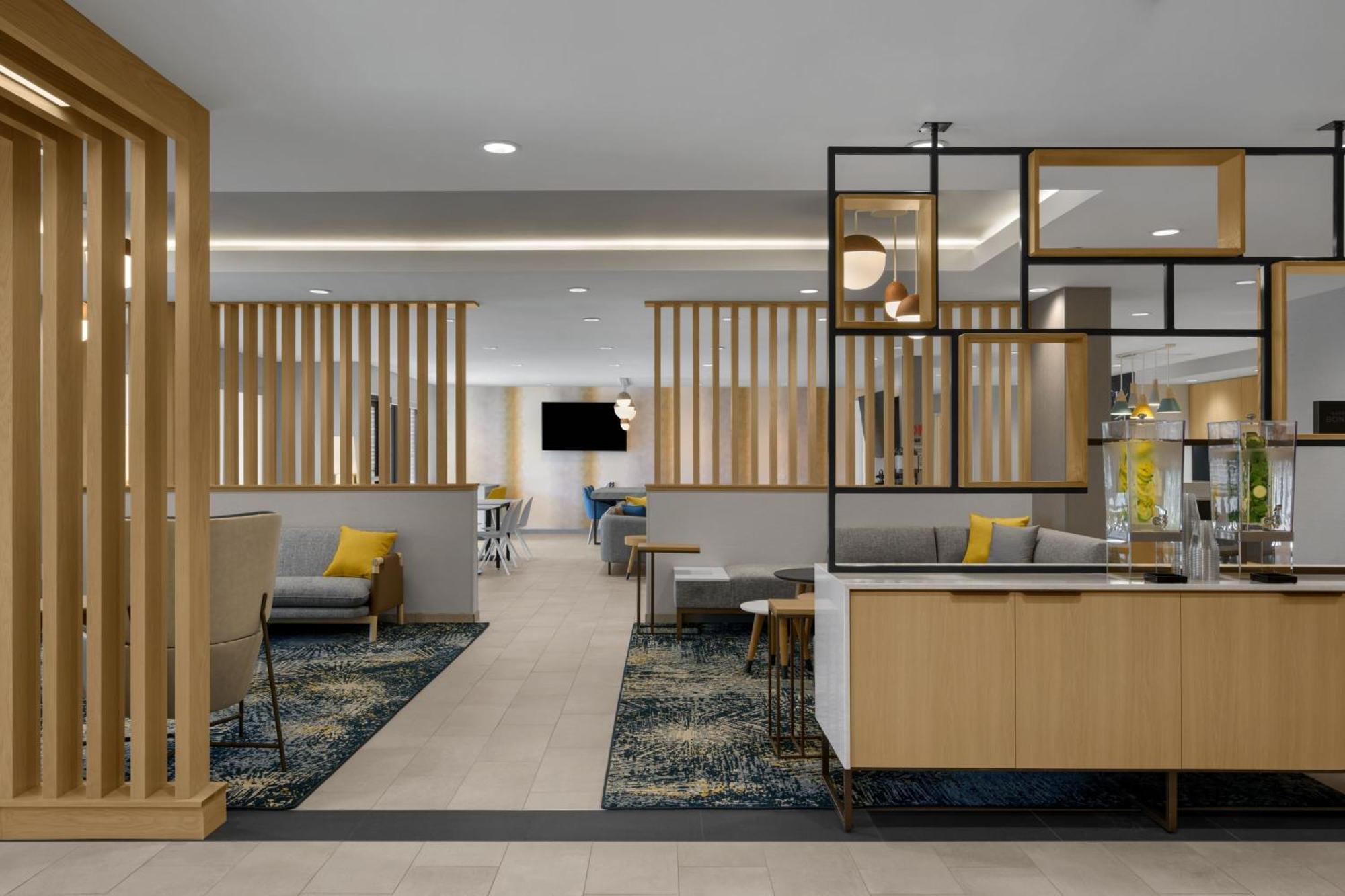 Towneplace Suites By Marriott 科达伦 外观 照片